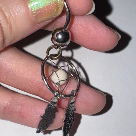 Peridot green with white bead Dream Catcher Dangle Belly Ring - Picture 8 of 8